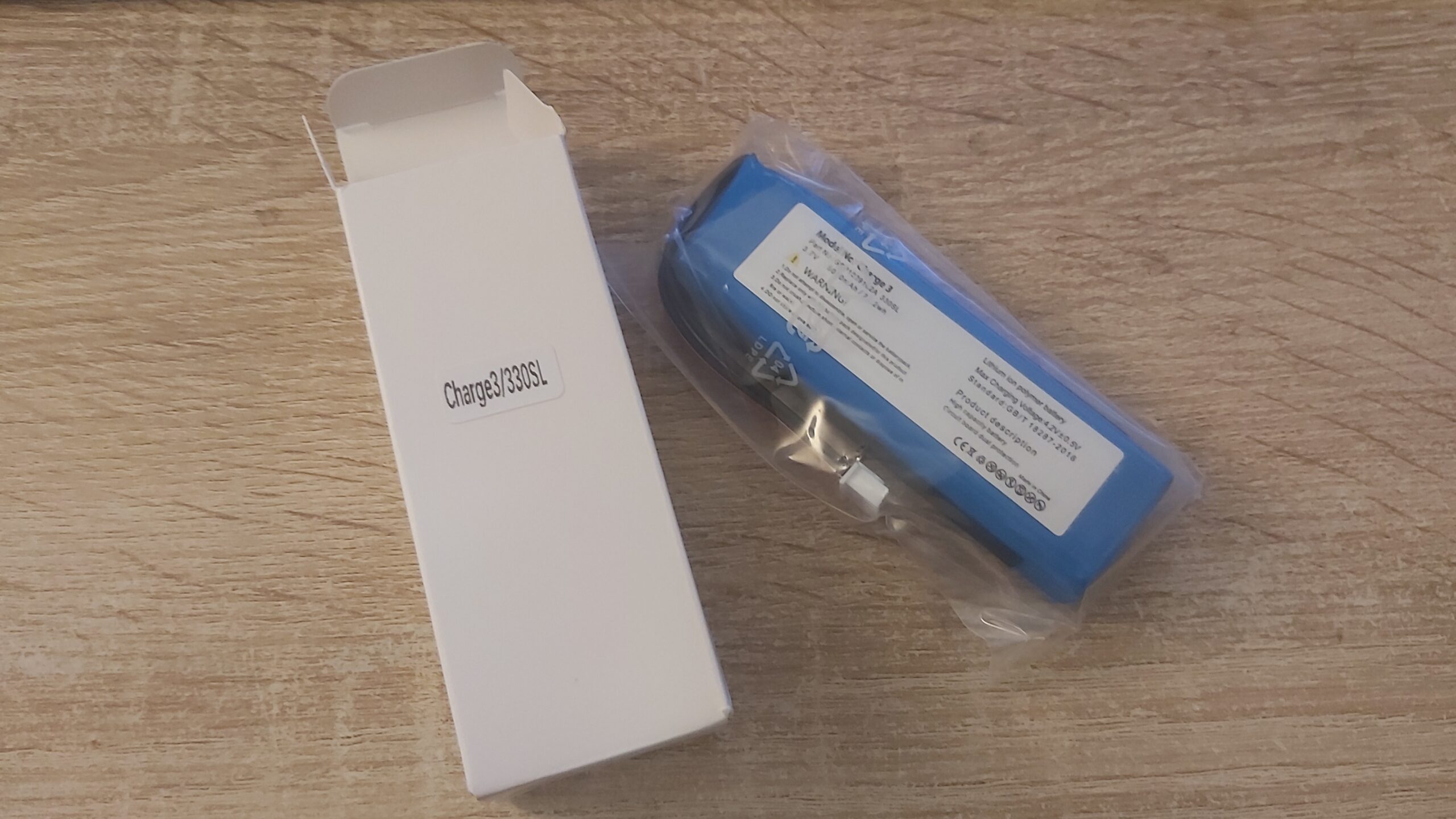 Batterie compatible JBL Charge 3 – 6000 mAh, 3,7 V — vue 3